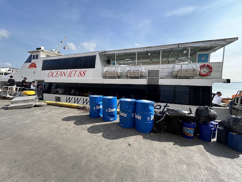 Passenger Terminal 1, PIER 1 - Passenger Terminal 1, PIER 1, 7WV5+554, Quezon Blvd, Cebu City, 6000 Cebu, Philippines