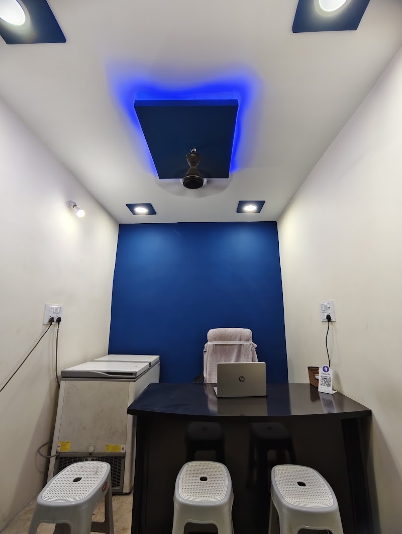 DESTINATION TRAVELS RAIGARH - DESTINATION TRAVELS RAIGARH, shop no 08, Nigam complex, Chandmari Road, near samudayik bhawan, Madhuban Para, Raigarh, Chhattisgarh 496001, India