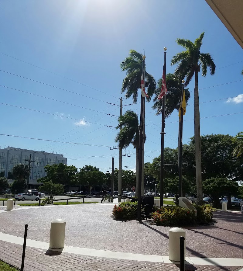 Miami Regional University - Miami Regional University, 700 S Royal Poinciana Blvd #100, Miami Springs, FL 33166, USA