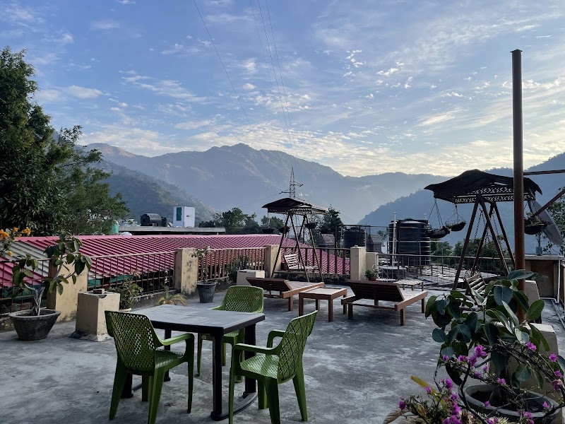 Hill Top Swiss Cottage - Hill Top Swiss Cottage, High Bank Bhirkhet, Tapovan, Rishikesh, Jonk, Uttarakhand 249192, India