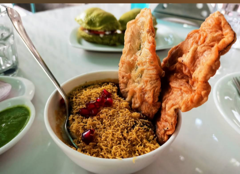 Triveni Terrace Cafe - Triveni Terrace Cafe 205, Tansen Marg, Opp. FICCI Auditorium, Todermal Road Area, Mandi House, New Delhi, Delhi 110001, India