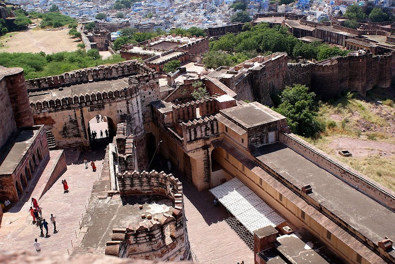 Jai Pol - Jai Pol 72X9+WR7, Sodagaran Mohalla, Jodhpur, Rajasthan 342001, India