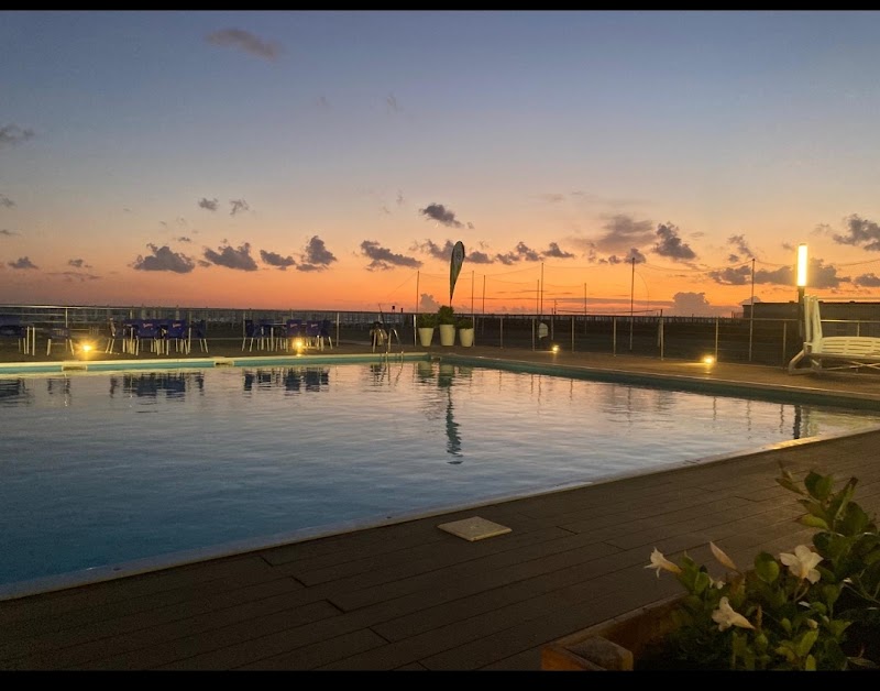 Stabilimento balneare dell'Esercito - Base Logistica di Fregene - Stabilimento balneare dell'Esercito - Base Logistica di Fregene, Lungomare di Ponente, 49, 00054 Fregene RM, Italy