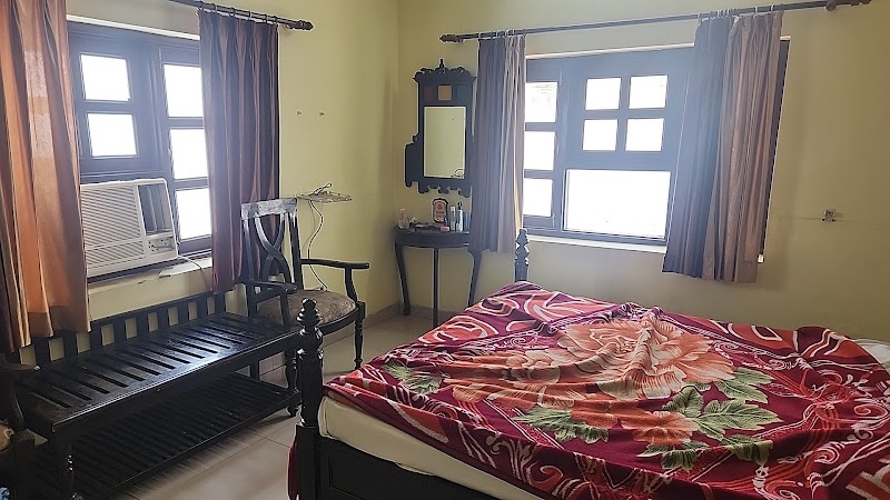 Hotel Vaishnavi - Hotel Vaishnavi, 4-B, Kabir Marg, behind Bank of Baroda, Sen Colony, Bani Park, Jaipur, Rajasthan 302006, India