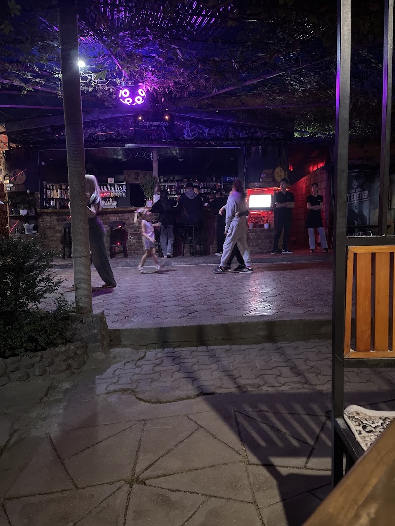 Edem - Edem, 26 Sovetskaya St, Cholpon-Ata, Kyrgyzstan