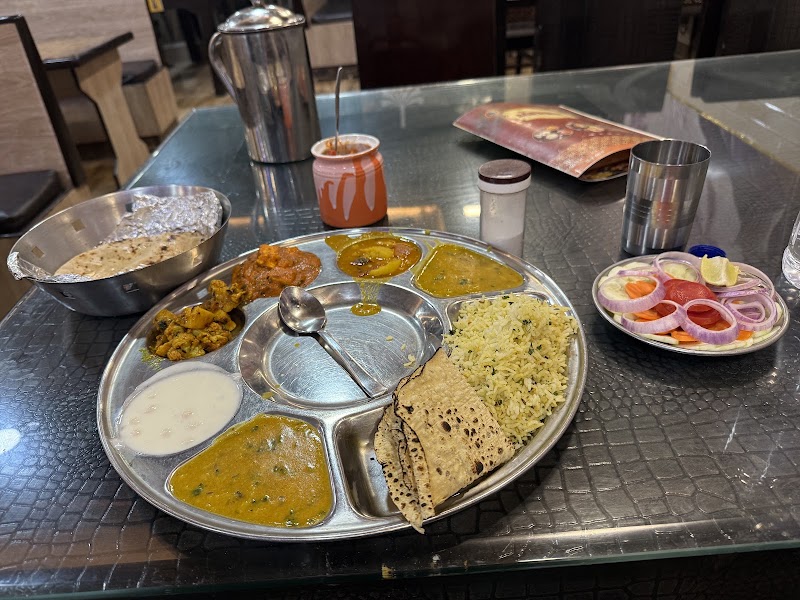 Rangoli Dhaba & restaurant best restaurant in mathura - Rangoli Dhaba & restaurant best restaurant in mathura, Sonkh adda, near state bank chauraha, opposite aatithya palace, Brij Nagar Colony, Manoharpura, Mathura, Uttar Pradesh 281001, India