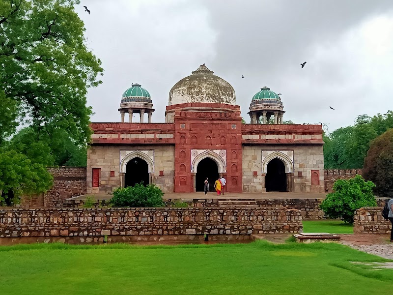 Isa Khan's Tomb, Delhi - Isa Khan's Tomb, Delhi Humayun's Tomb complex, Mathura Rd, Nizamuddin, Nizamuddin East, New Delhi, Delhi 110013, India