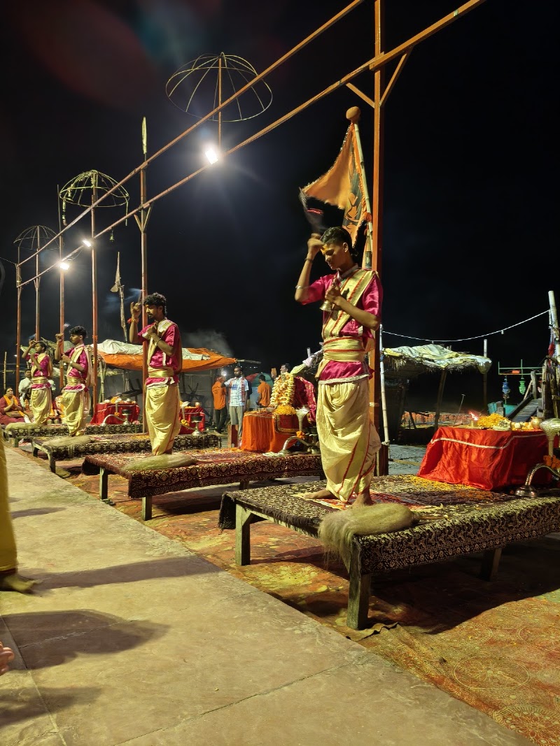 Saryu Ji Aarti Place - Saryu Ji Aarti Place R664+F56, Unnamed Road, Theri Bazar, Ayodhya, Manjha Kala, Uttar Pradesh 271303, India