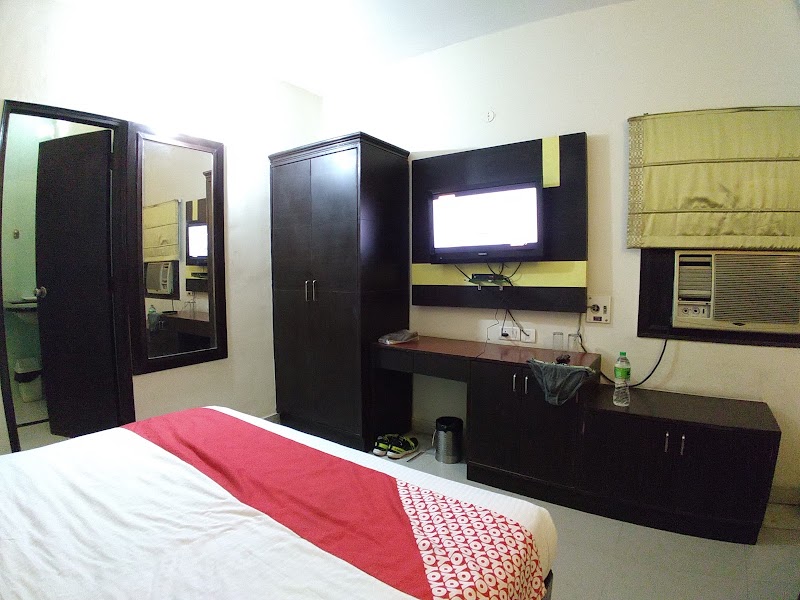 hotel Empire Regency - hotel Empire Regency, D-1, Madho Singh Rd, Meera Marg, Bani Park, Jaipur, Jaipur Nagar Nigam Area, Rajasthan 302016, India