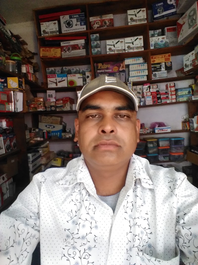 Snooker Den (SD) - Snooker Den (SD), D/16/B,, NH6, Kailash Nagar, Rajnandgaon, Chhattisgarh 491441, India
