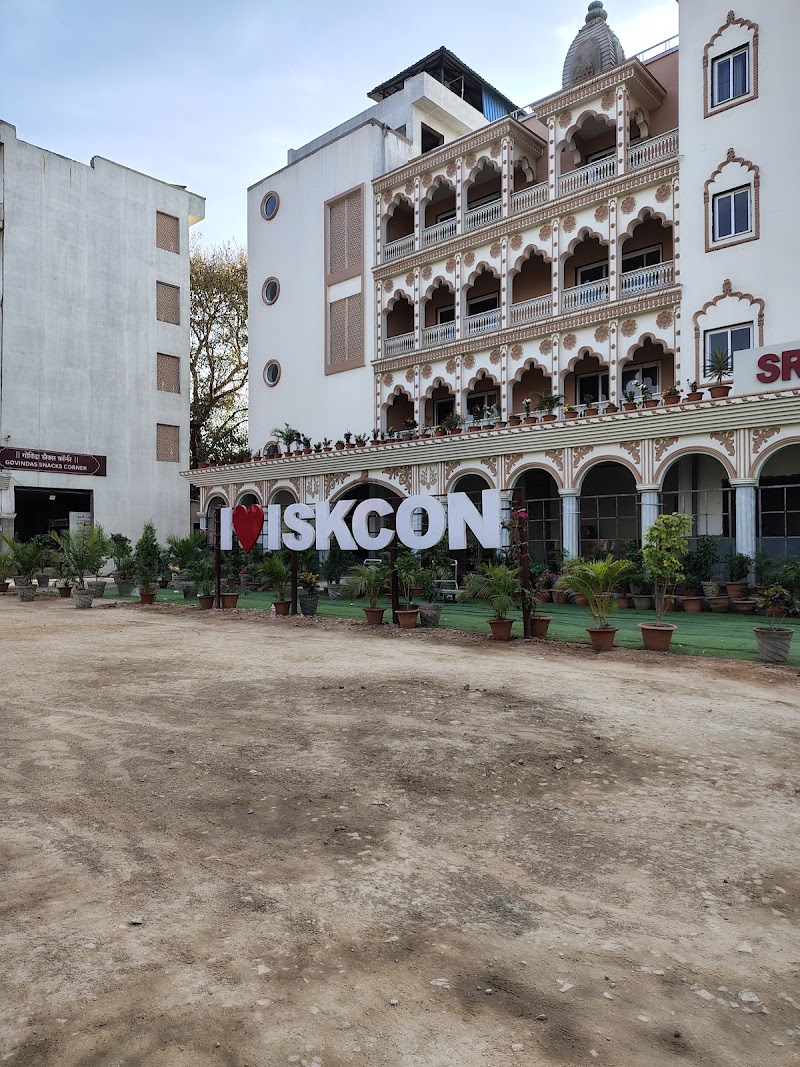 ISKCON Prayagraj - ISKCON Prayagraj Kashi Raj nagar, A/161, Baluaghat, Mutthi Ganj, Prayagraj, Uttar Pradesh 211003, India