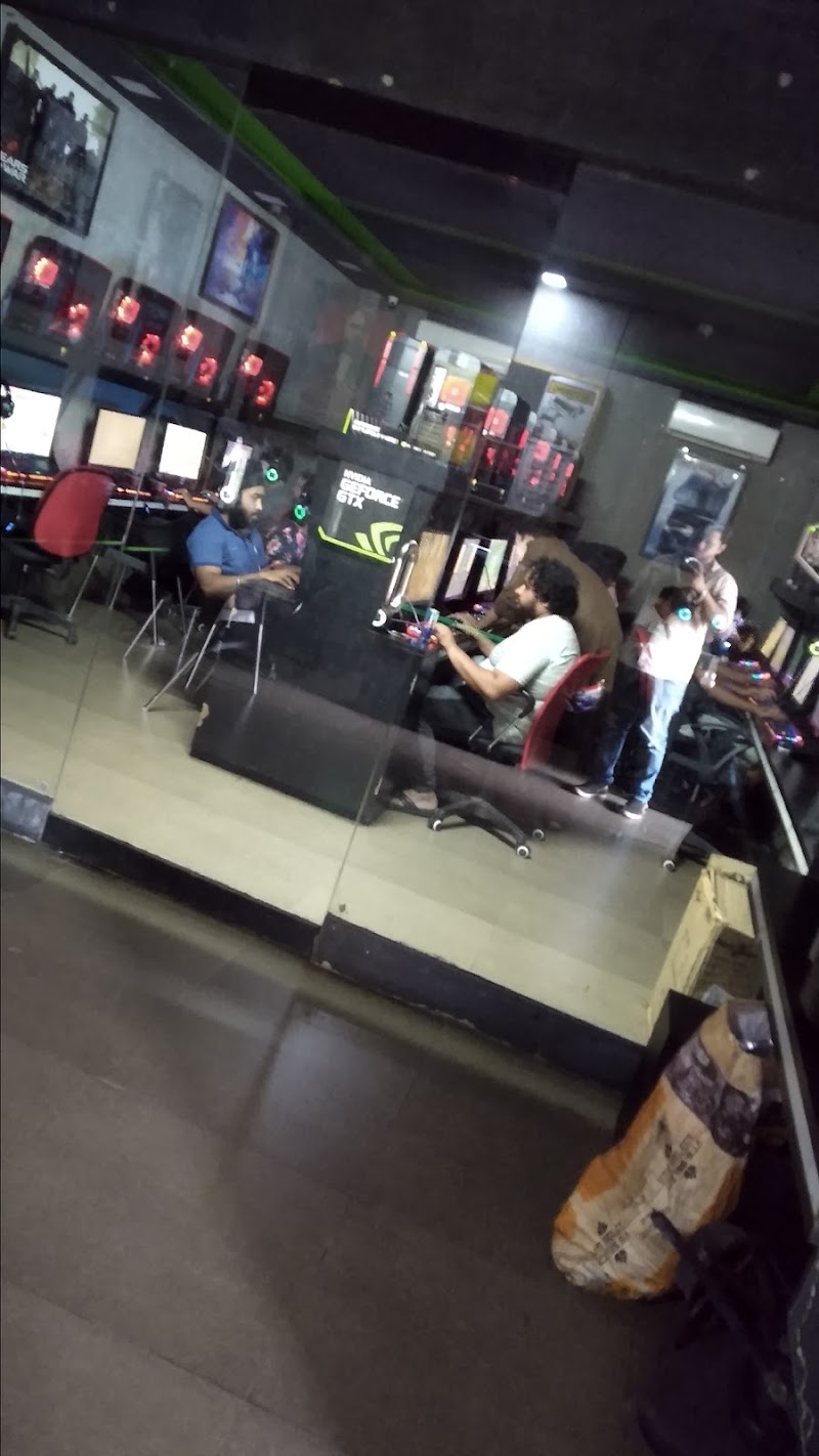 GearUP Gaming - GearUP Gaming Shop No 172, First Floor, GearUP Gaming, Powai Plaza, Central Ave, Hiranandani Gardens, Sainath Nagar, Powai, Mumbai, Maharashtra 400076, India