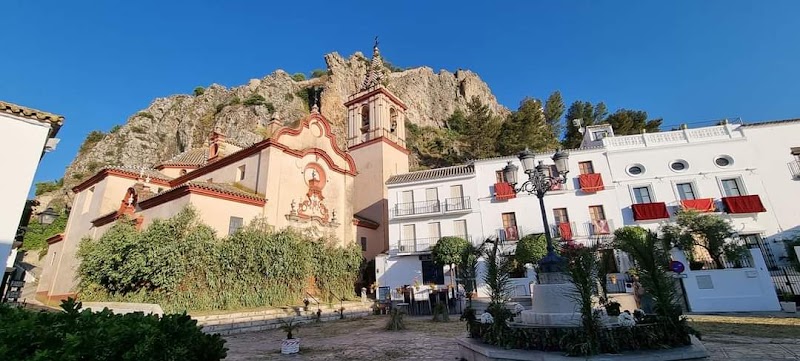 Zahara de la Sierra - Zahara de la Sierra 11688 Zahara de la Sierra, Cádiz, Spain