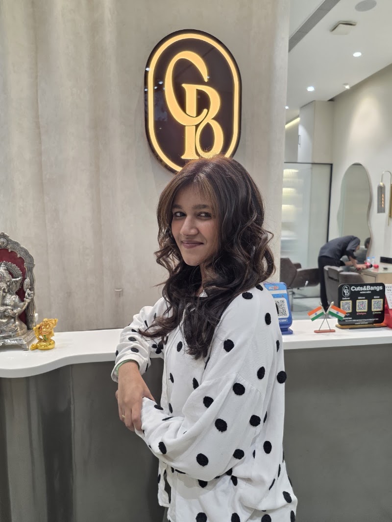 Cuts&bangs - Cuts&bangs Swarnbhoomi Main Entrance Rd, Raipur, Ama Seoni, Chhattisgarh 492014, India