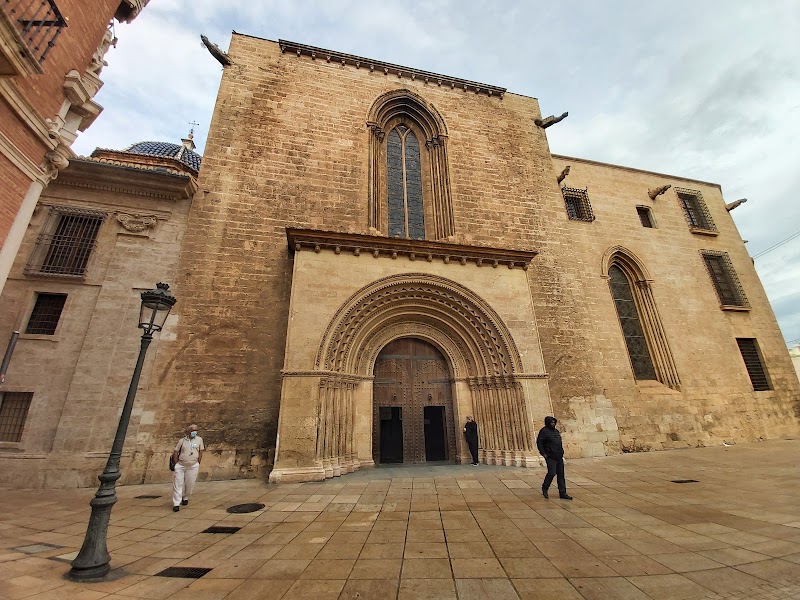 Valencia Cathedral - Valencia Cathedral, Pl. de l'Almoina, s/n, Ciutat Vella, 46003 València, Valencia, Spain
