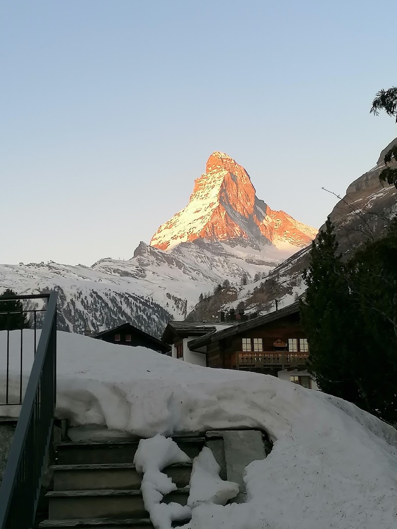 Alpine Lodge Colosseo - Alpine Lodge Colosseo Wiestistrasse 122, 3920 Zermatt, Switzerland