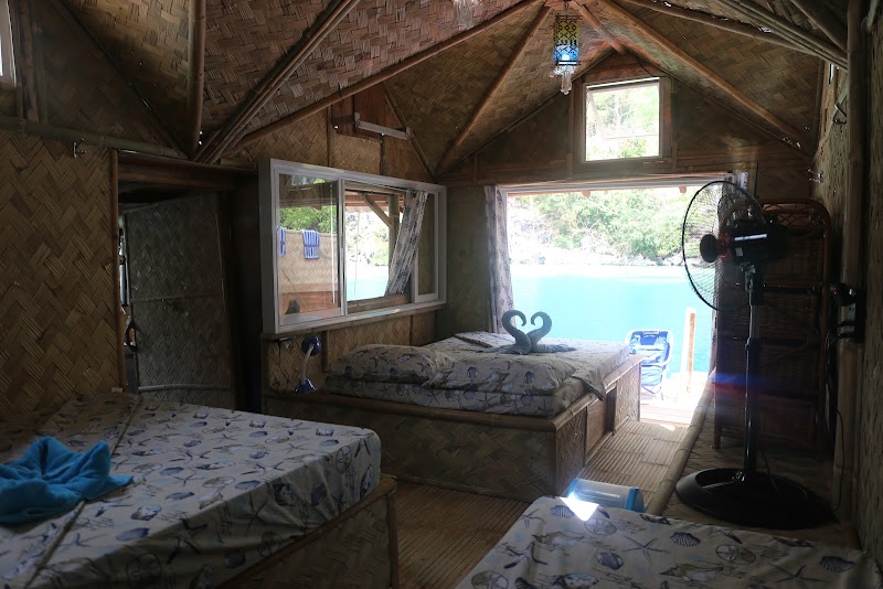 Paolyn Houseboats Coron Island - Paolyn Houseboats Coron Island Laknisan Lagoon, Island, Coron, 5316 Palawan, Philippines