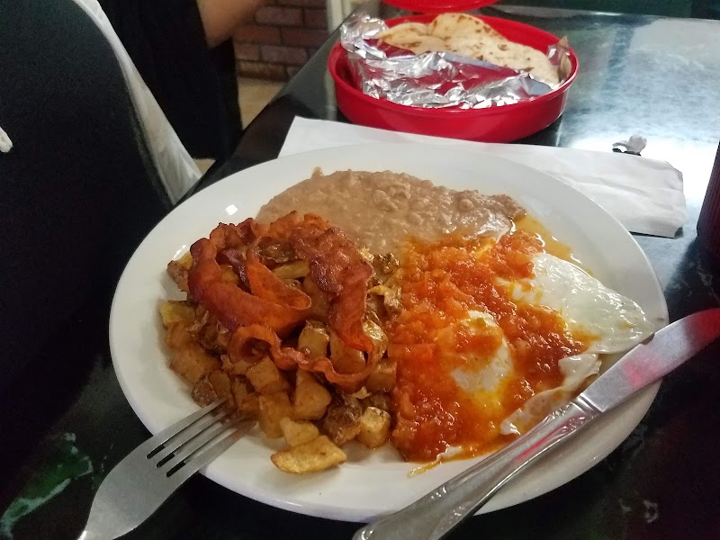 Lockhart Cafe - Lockhart Cafe, 1203 S Colorado St, Lockhart, TX 78644, USA