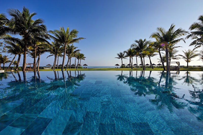 Wyndham Royal Beachfront Resort & Spa Danang - Wyndham Royal Beachfront Resort & Spa Danang Hà My Đông A, Dien Ban Dong, Da Nang 560000, Vietnam