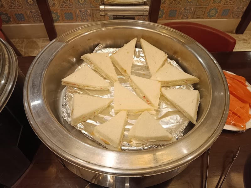 Hotel Varanasi Heritage - Hotel Varanasi Heritage B2/50A, Bhadaini, Tulsi Ghat, Assi Rd, Shivala, Varanasi, Uttar Pradesh 221001, India