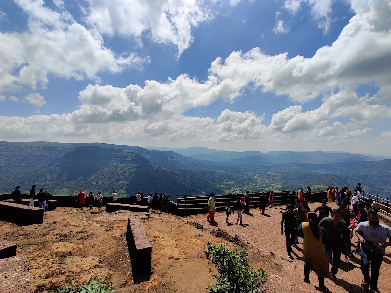 Elphinstone Point - Elphinstone Point, XJ7H+H35, Satara, Old Mahabaleshwar, Maharashtra 412806, India