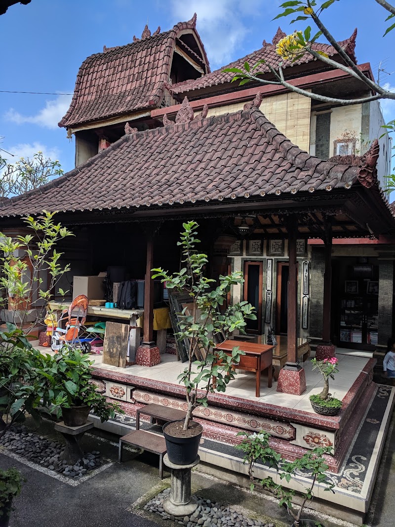 Nyoman Murjana - Nyoman Murjana, F7M6+HRR, Jl. Hanoman, Ubud, Kecamatan Ubud, Kabupaten Gianyar, Bali 80571, Indonesia