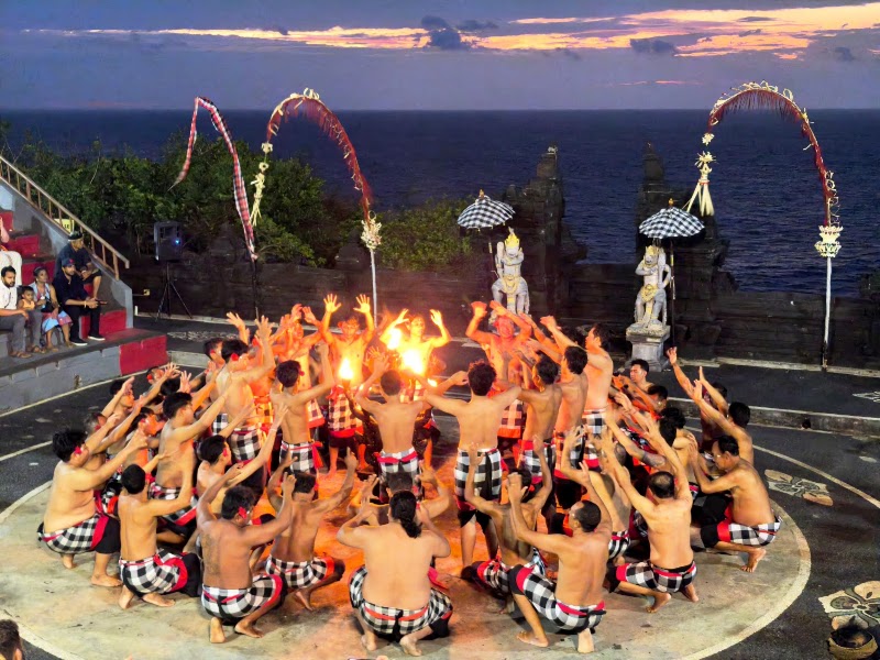 Kecak Fire Dance Sunset Uluwatu - Kecak Fire Dance Sunset Uluwatu, 539P+J4, Pecatu, South Kuta, Badung Regency, Bali, Indonesia