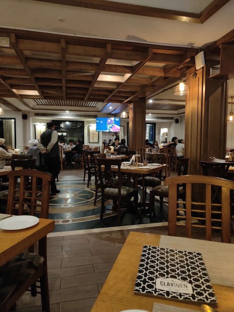 The Clay Oven Restaurant - The Clay Oven Restaurant Hotel Park Residency, Block D, Green Park, New Delhi, Delhi 110016, India