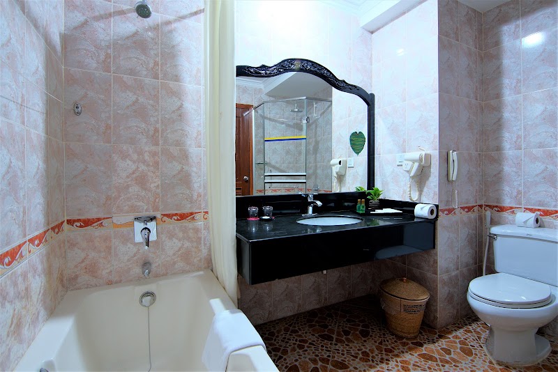 Hotel Somadevi Angkor Resort & Spa - Hotel Somadevi Angkor Resort & Spa, 9V64+25 Mondol II Village, មហាវិថី ស៊ីវុត្ថា, Town 17252, Cambodia