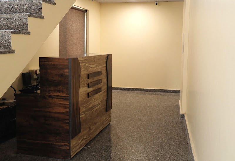 OYO Flagship Hotel Townhouse - OYO Flagship Hotel Townhouse NM 1, near SAIN DASS SCHOOL GROUND, Gopal Nagar, Jalandhar, Punjab 144008, India