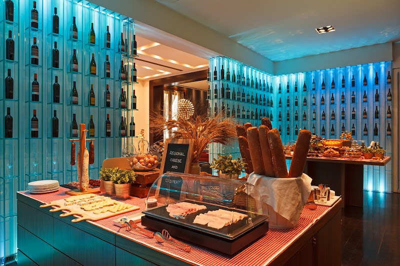 Hotel Sixtytwo Barcelona - Hotel Sixtytwo Barcelona Pg. de Gràcia, 62, Eixample, 08007 Barcelona, Spain