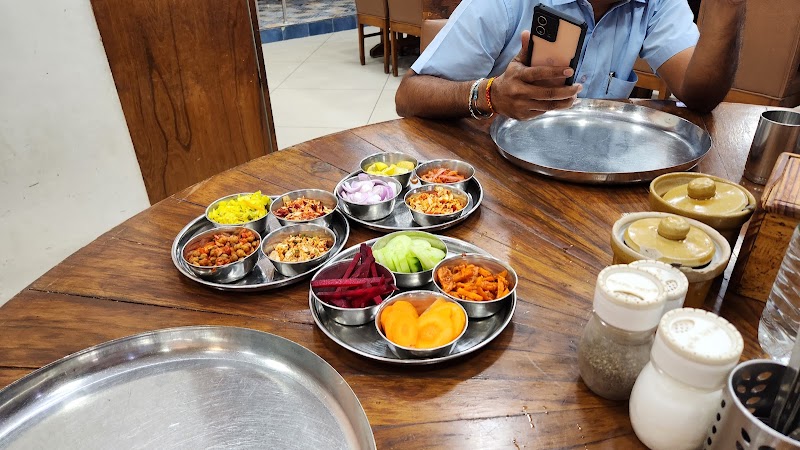 Shree Khodiyar Kathiyawadi Dhaba - Shree Khodiyar Kathiyawadi Dhaba, Easstern Arcade,Near Jorawar Estate,NH-08,Vaghodia-Kapurai, Road, Waghodia, Vadodara, Gujarat 390019, India