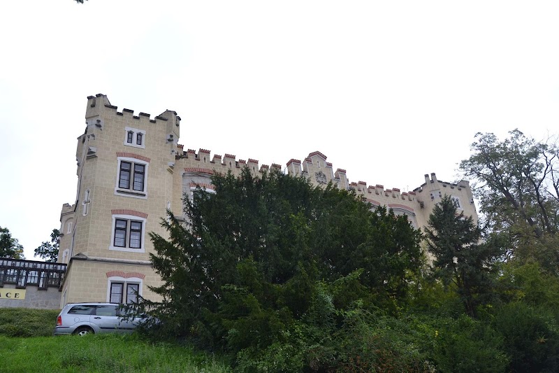 Infocentrum Hluboká - Infocentrum Hluboká, Zborovská 80/80, 373 41 Hluboká nad Vltavou, Czechia