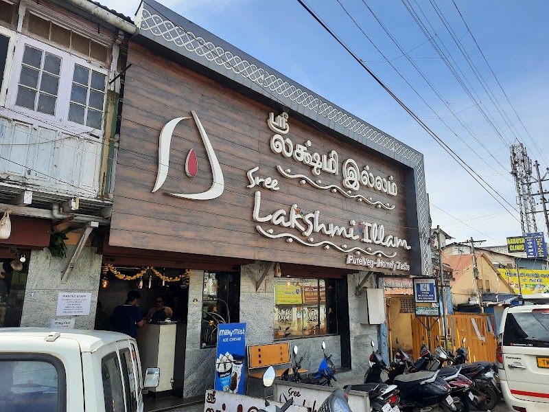 Lakshmi Illam Restaurant - Lakshmi Illam Restaurant 72A, Commercial Rd, Upper Bazar, Ooty, Tamil Nadu 643001, India