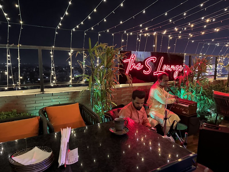 The S Lounge Rooftop By Swagath - The S Lounge Rooftop By Swagath 7 th Floor, Sco 54-55, Gumtala Sub Urban, D - Block, Ranjit Avenue, Amritsar, Punjab 143001, India