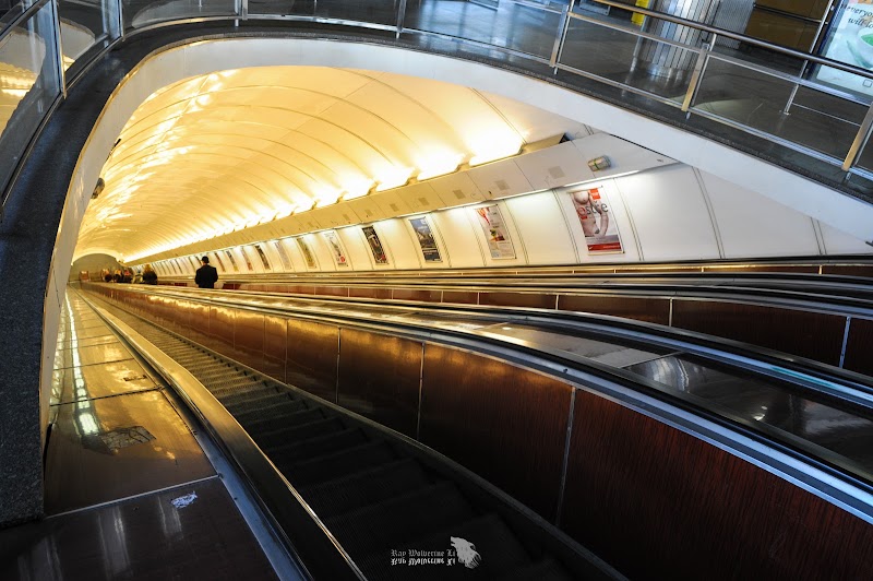 Můstek - Můstek, Václavské nám. 772/2, 110 00 Praha 1-Můstek, Czechia