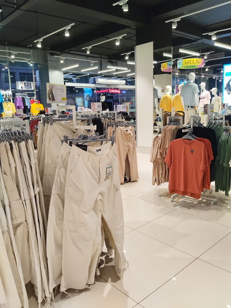 Max Shop - Max Shop VJR3+XV8, Kadapakkada, Kollam, Kerala 691008, India