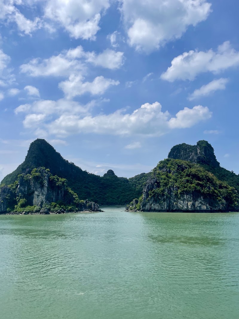 Velar Of The Seas Cruise - Velar Of The Seas Cruise, Lô 41B Bến, Tuần Châu, Quảng Ninh 200000, Vietnam