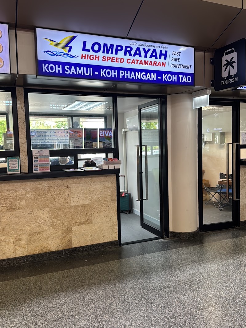 Lomprayah Tapi Pier - Lomprayah Tapi Pier ปากน้ําปากน้ําสุราษฎร์ธานี หมู่ 5 Tambon Bang Kung, Amphoe Mueang Surat Thani, Chang Wat Surat Thani 84000, Thailand