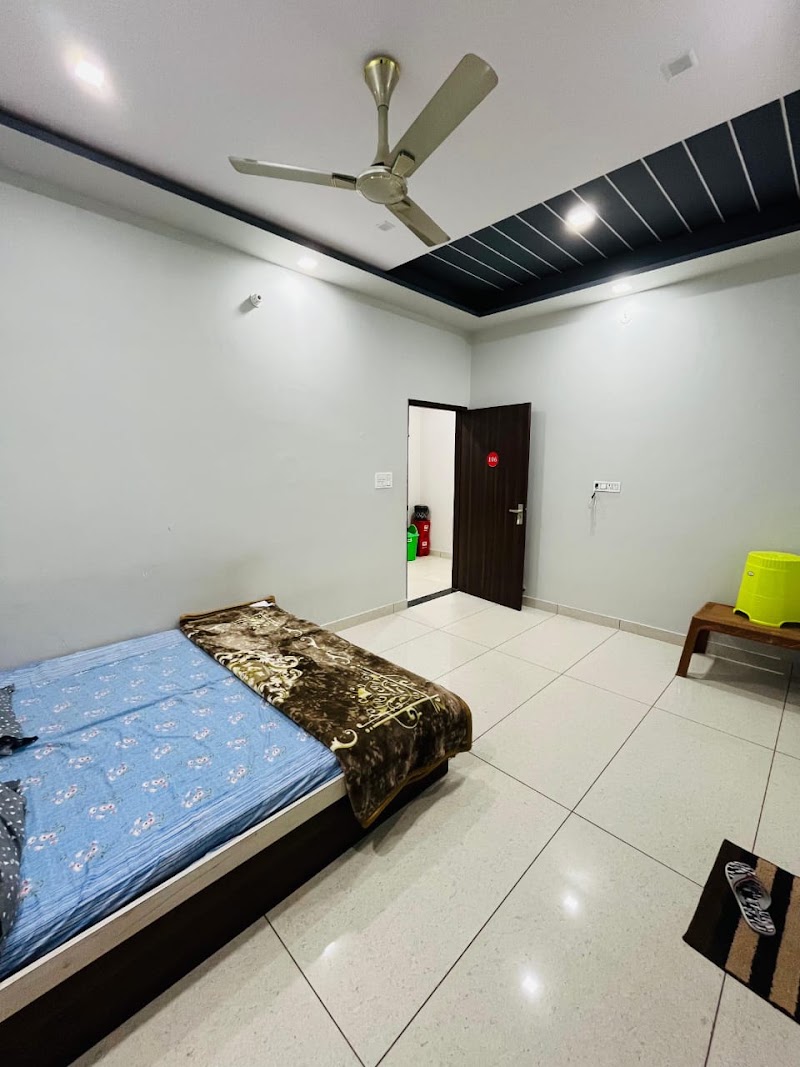 Shree Bhagya Laxmi Hotel & Restaurant - Shree Bhagya Laxmi Hotel & Restaurant सीनियर सेकेंडरी स्कूल, फुलेरा रोड, एसकेएन, Jobner, Machhar Khani, Rajasthan 303329, India
