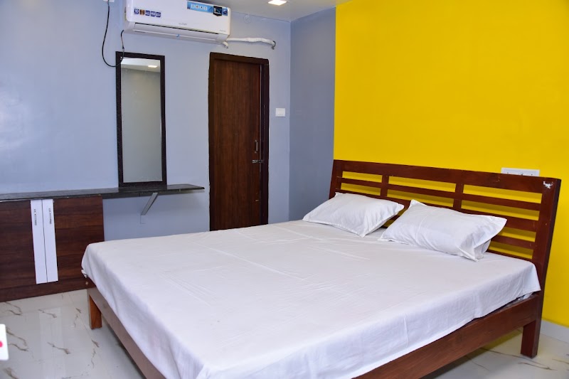CHANDRA ROYAL RESIDENCY - CHANDRA ROYAL RESIDENCY 240, IDA Scudder Rd, Thottapalayam, Vellore, Tamil Nadu 632012, India
