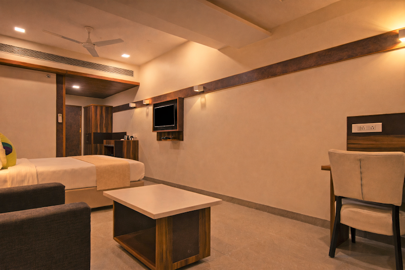 Hotel Mandovin - A Premium Hotel In Udaipur - Hotel Mandovin - A Premium Hotel In Udaipur 5 A, BN College Rd, opp. M.B. Ground, Govindpura, Subhash Nagar, Udaipur, Rajasthan 313002, India