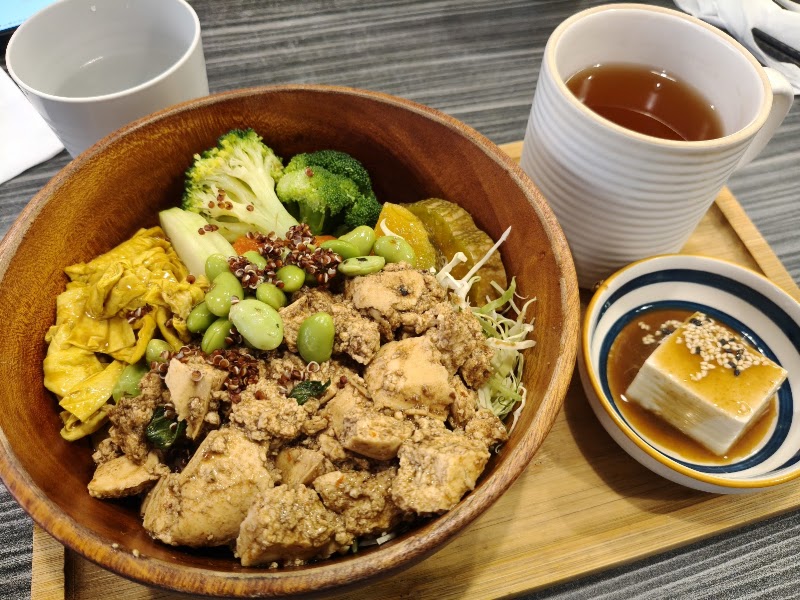 小蔬同手作蔬食 - 小蔬同手作蔬食 No. 3號, Alley 18, Lane 284, Wuxing St, Shuanghe Village, Xinyi District, Taipei City, Taiwan 110