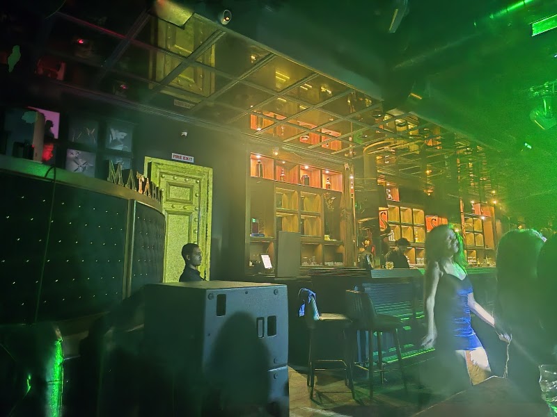 Matahaari Nightclub - Matahaari Nightclub, Atria-The Millennium Mall, Dr Annie Besant Rd, Lotus Colony, Worli, Mumbai, Maharashtra 400018, India