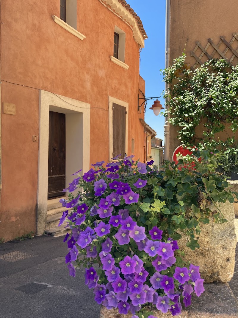 Roussillon - Roussillon, 84220 Roussillon, France