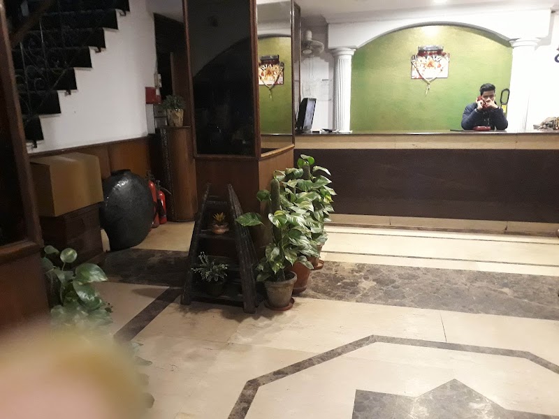 Hotel Relax - Hotel Relax, 4970/71, Nehru Bazar, near, Panchkuian Rd, Bagichi Ramchander, Aram Bagh, Paharganj, New Delhi, Delhi 110055, India