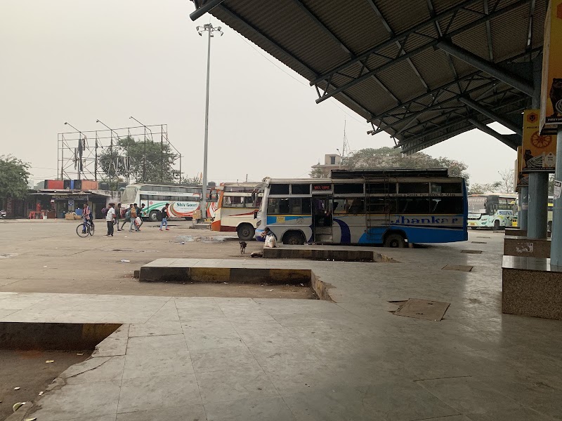 Ainthapali Private Bus Stand - Ainthapali Private Bus Stand, Bus Terminal, Ainthapali, Sambalpur, Odisha 768006, India