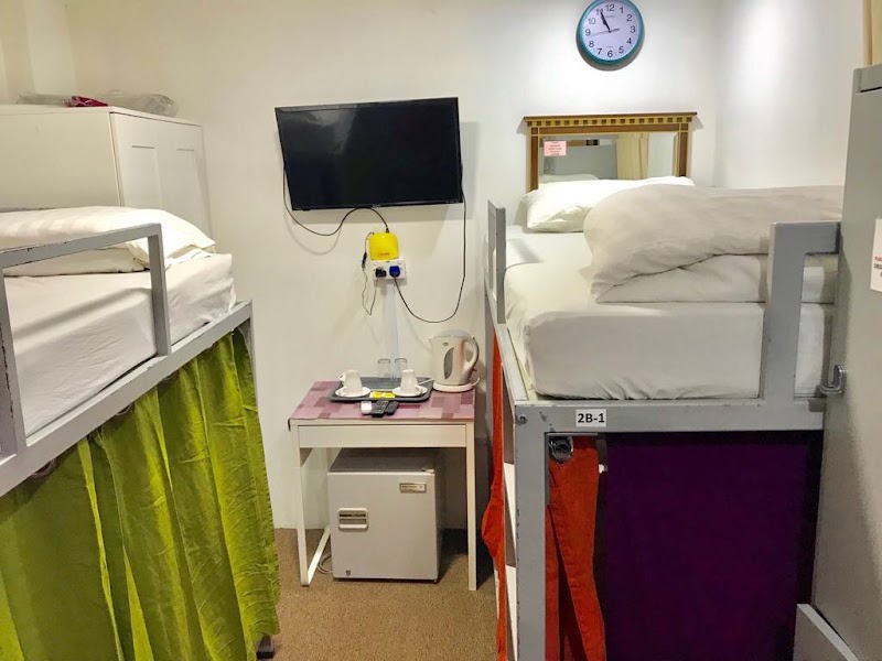 Checkers Backpackers - Checkers Backpackers 58 Dunlop St, Singapore 209388