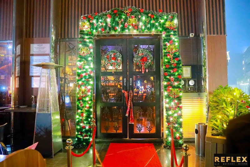 REFLEX - Bar, Brewery & Dining - REFLEX - Bar, Brewery & Dining Ground Floor, M3M International Financial Centre, REFLEX - Bar, Brewery & Dining, Unit R3013, 15, Golf Course Ext Rd, Badshahpur, Sector 66, Gurugram, Haryana 122101, India