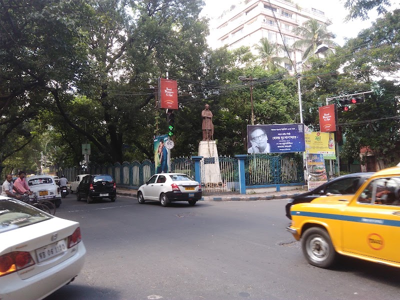 Southern Avenue - Southern Avenue, Southern Ave, Kolkata, West Bengal, India